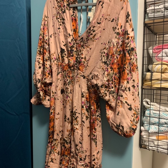 LOVESTITCH Tina Floral Mini Dress- new with tags - Picture 3 of 3